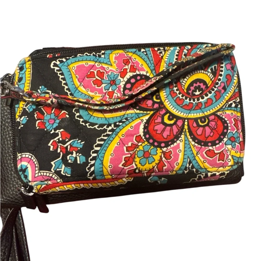 Vera Bradley Parisian Paisley wristlet wallet